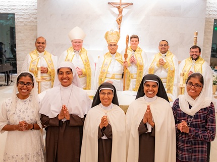 Bp Edward Burns and Bp Joy with Anointing Fire Sisters .jpg (1)